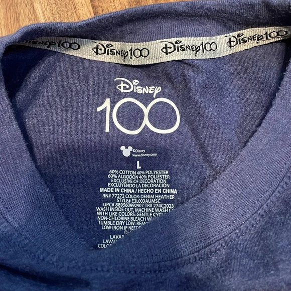 Disney men’s womens large shirt tshirt short sleeve 100 year Mickey design blue - Picture 3 of 7